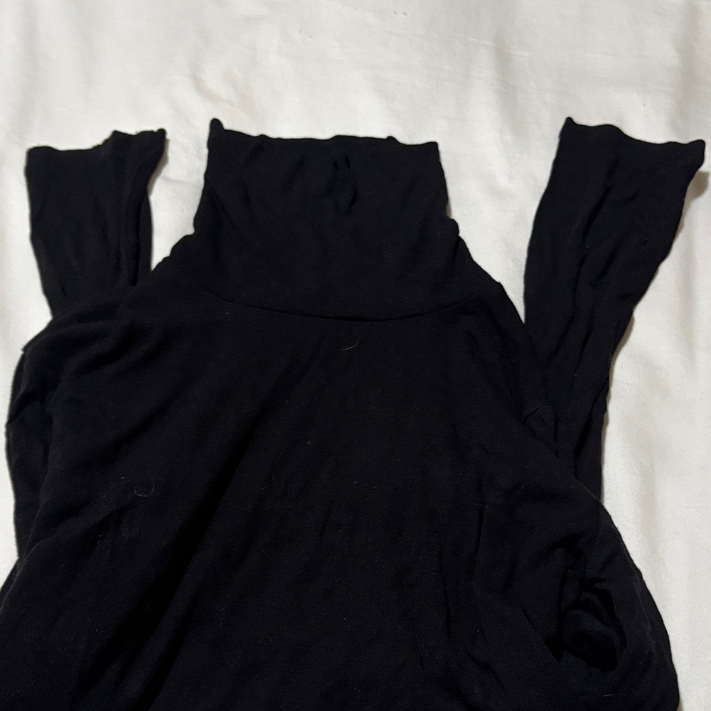 Zara Women's Black Long Sleeve Turtleneck
